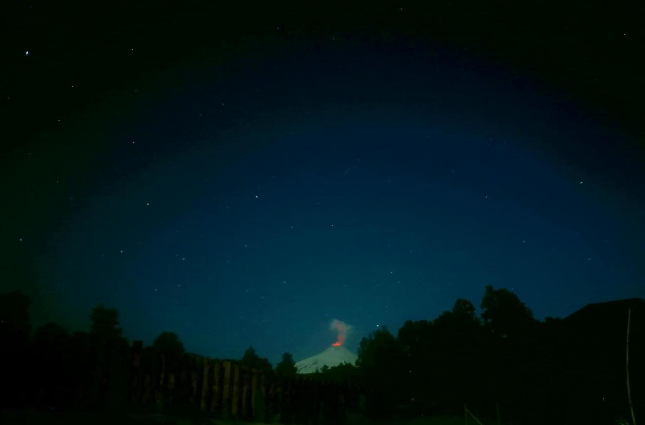 Domos Elohim Villa Pucon Bagian luar foto